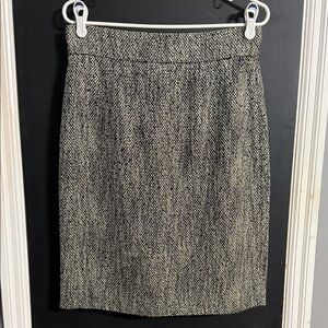 “346” Brooks Brothers Metallic Boucle Office Pencil Skirt Size: 8 Length: 23.5”
